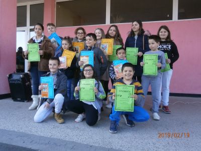 Почит към Левски - Средно училище Отец Паисий, Куклен