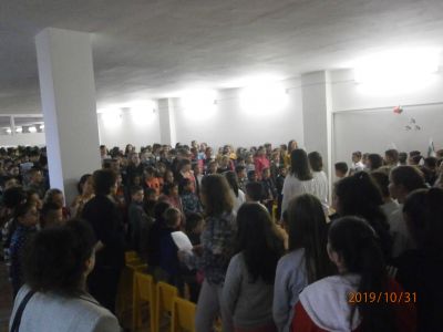 31 октомври 2019г. - отбелязване деня на Народните будители - Средно училище Отец Паисий, Куклен