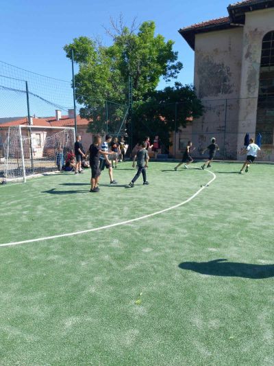 Спортен празник 19 май 2022 - Средно училище Отец Паисий, Куклен