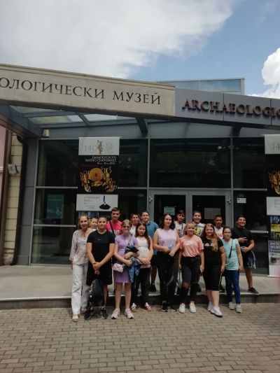 Посещение на Регионален археологически музей по Модул Културните институции като образователна среда - Средно училище Отец Паисий, Куклен