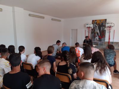 Среща с Петър Краевски по Модул "Библиотеките като образователна среда" 10