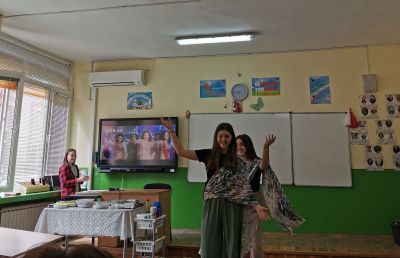 Открит урок по География и икономика в 6 клас - Държави в Азия 8