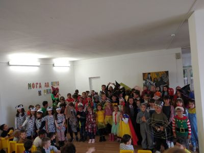 Парад на приказните герои - 4 април 2023 година - Средно училище Отец Паисий, Куклен