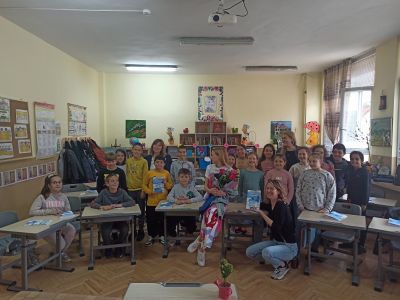 Среща с младата писателка Бианка Иванова - Средно училище Отец Паисий, Куклен