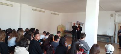 Беседа на тема "Не/зависим - ти избираш"  9