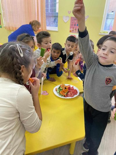 Театър в подготвителните групи 14-11-2023г - Средно училище Отец Паисий, Куклен