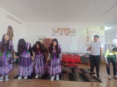 Празникът- моят и на другия до мен! 14