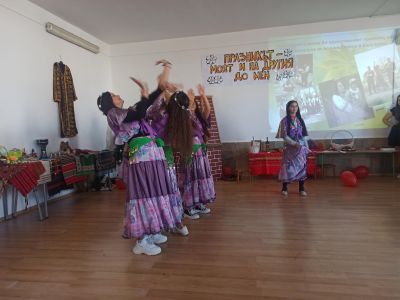 Празникът- моят и на другия до мен! 20