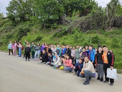 Поход по програма "Нестле за по-здрави деца" - Средно училище Отец Паисий, Куклен