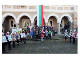 Национален празник на България - Средно училище Отец Паисий, Куклен