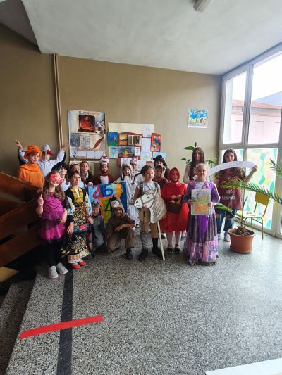 Международен ден на детската книга - 2 април-1 - Средно училище Отец Паисий, Куклен