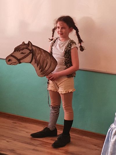 Международен ден на детската книга - 2 април-2 - Средно училище Отец Паисий, Куклен