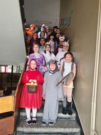 Международен ден на детската книга - 2 април-3 - Средно училище Отец Паисий, Куклен