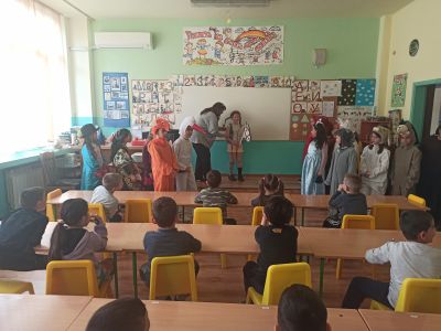 Международен ден на детската книга - 2 април-4 - Средно училище Отец Паисий, Куклен