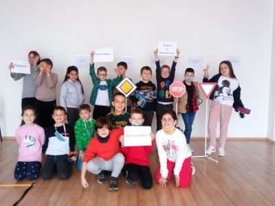 Състезание по БДП в Начален етап - март 2022 - Средно училище Отец Паисий, Куклен