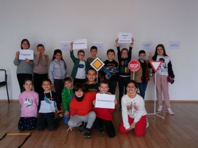 Състезание по БДП в Начален етап - март 2022_2 - Средно училище Отец Паисий, Куклен