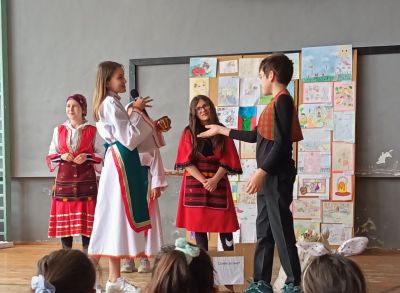 Сливи за смет - Драматизация 6в клас - Средно училище Отец Паисий, Куклен