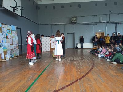 Сливи за смет - Драматизация 6в клас - Средно училище Отец Паисий, Куклен