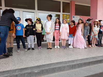 Парад на приказните герои 1 - Средно училище Отец Паисий, Куклен