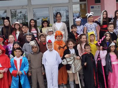 Парад на приказните герои 3 - Средно училище Отец Паисий, Куклен