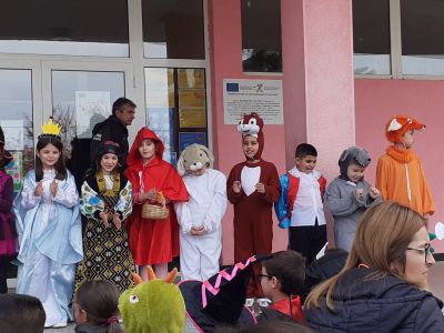 Парад на приказните герои 4 - Средно училище Отец Паисий, Куклен