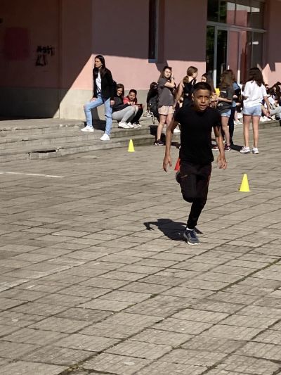 Спортен празник 19 май 2022 година - Средно училище Отец Паисий, Куклен