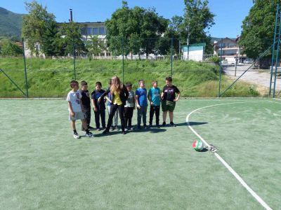 Спортен празник 19 май 2022 година-2 - Средно училище Отец Паисий, Куклен