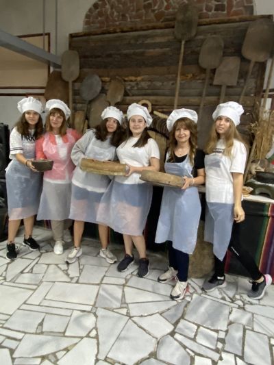 Копривщица 1 - Средно училище Отец Паисий, Куклен