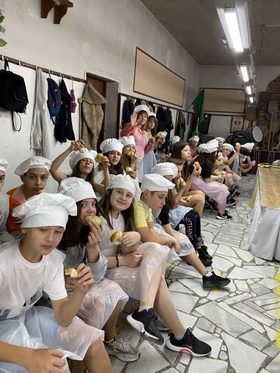 Копривщица 1 - Средно училище Отец Паисий, Куклен