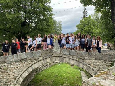 Копривщица 2 - Средно училище Отец Паисий, Куклен