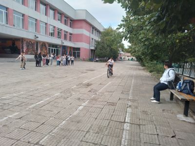 1 - Средно училище Отец Паисий, Куклен