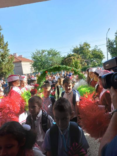 5 - Средно училище Отец Паисий, Куклен