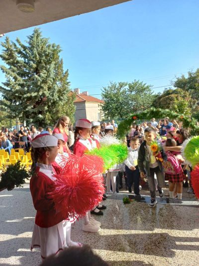 6 - Средно училище Отец Паисий, Куклен