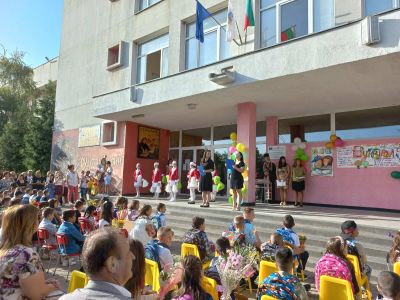 6 - Средно училище Отец Паисий, Куклен