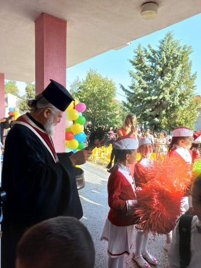 6 - Средно училище Отец Паисий, Куклен