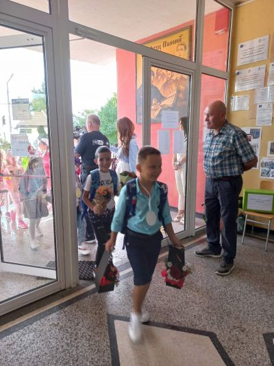 7 - Средно училище Отец Паисий, Куклен