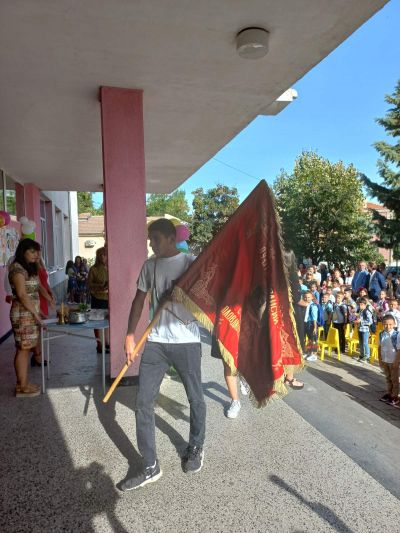 8 - Средно училище Отец Паисий, Куклен