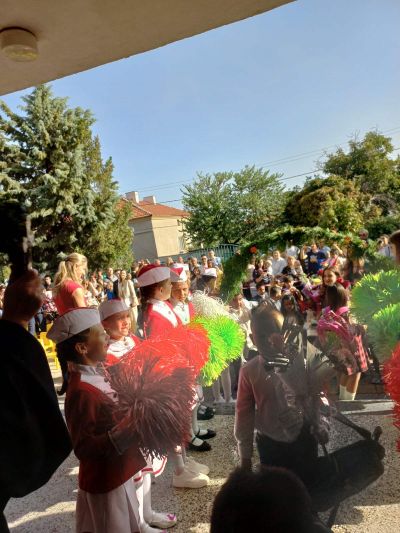 8 - Средно училище Отец Паисий, Куклен