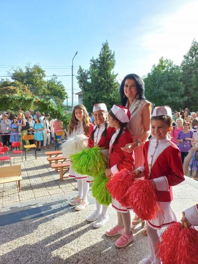 8 - Средно училище Отец Паисий, Куклен