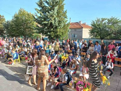 9 - Средно училище Отец Паисий, Куклен