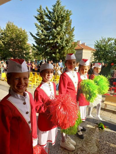 9 - Средно училище Отец Паисий, Куклен