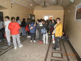 В библиотеката 4 - Средно училище Отец Паисий, Куклен