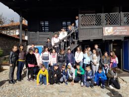 Екскурзия до Копривщица 2 - Средно училище Отец Паисий, Куклен