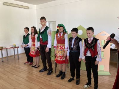 8 - Средно училище Отец Паисий, Куклен