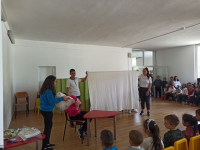 16 - Средно училище Отец Паисий, Куклен