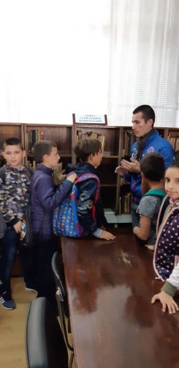 Екскурзия до Араповски манастир и летището в Крумово 1 - Средно училище Отец Паисий, Куклен