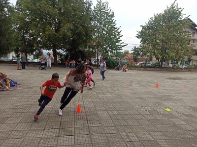 2 - Средно училище Отец Паисий, Куклен