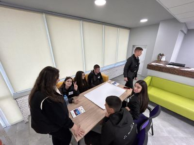 3 - Средно училище Отец Паисий, Куклен