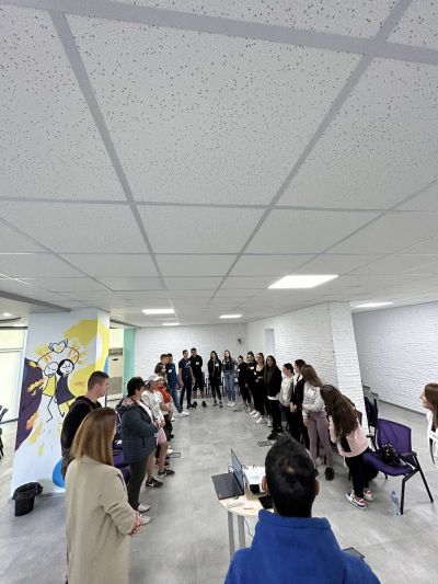 6 - Средно училище Отец Паисий, Куклен