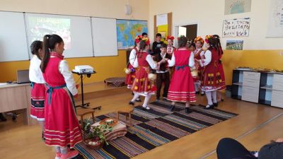 Отклит урок по Български език и литература - 29.03.2019г. - Средно училище Отец Паисий, Куклен